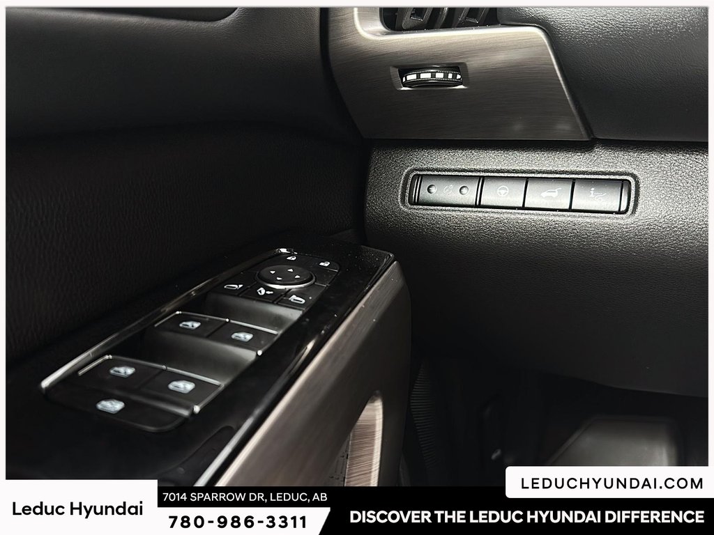 2024 Nissan Pathfinder Platinum in Leduc, Alberta - 23 - w1024h768px