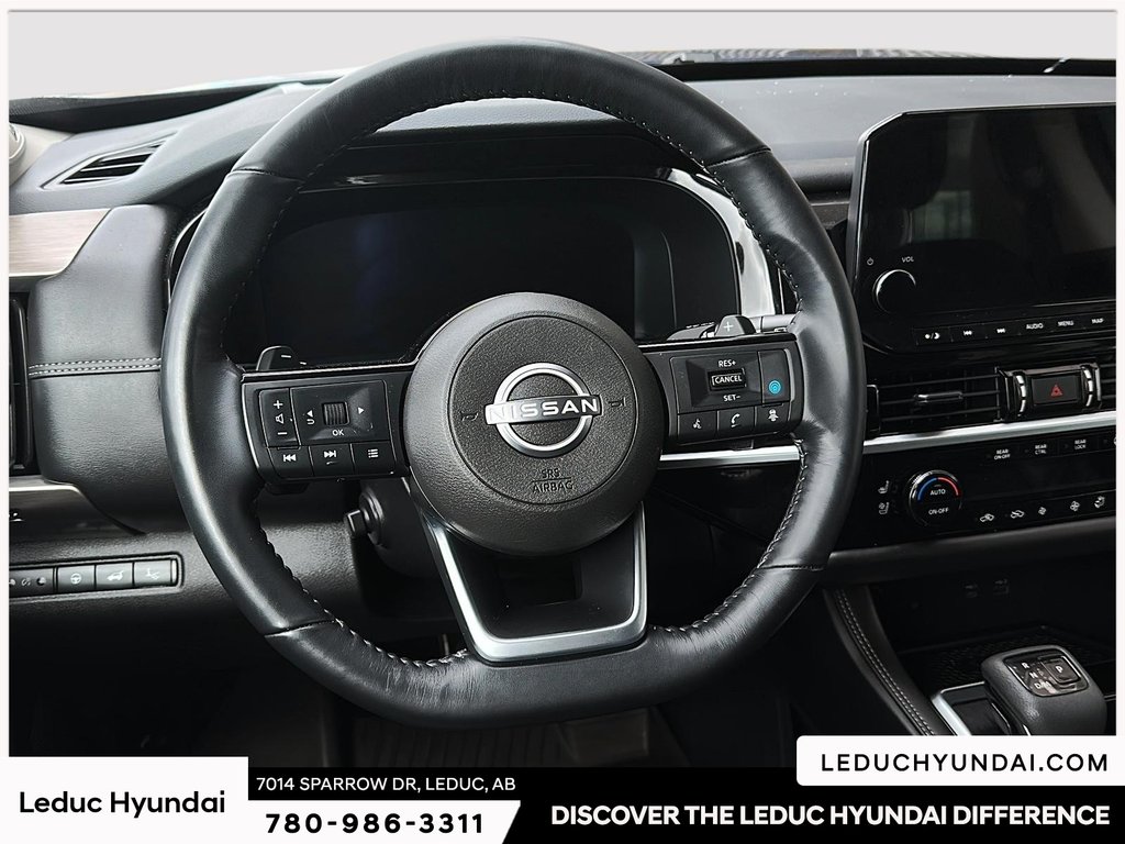 2024 Nissan Pathfinder Platinum in Leduc, Alberta - 16 - w1024h768px