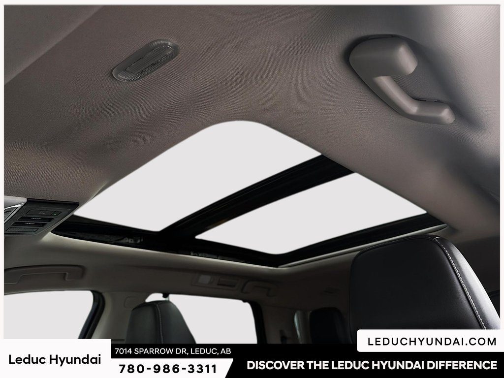 2024 Nissan Pathfinder Platinum in Leduc, Alberta - 24 - w1024h768px