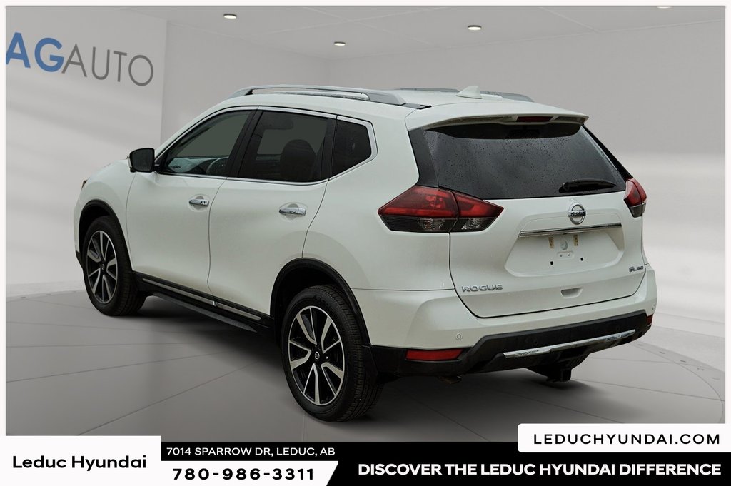 2020 Nissan Rogue SL in Leduc, Alberta - 4 - w1024h768px