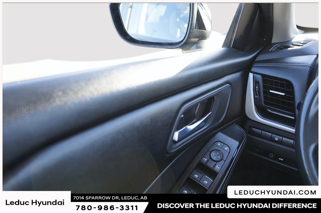 2024 Nissan Rogue SV in Leduc, Alberta - 14 - w1024h768px