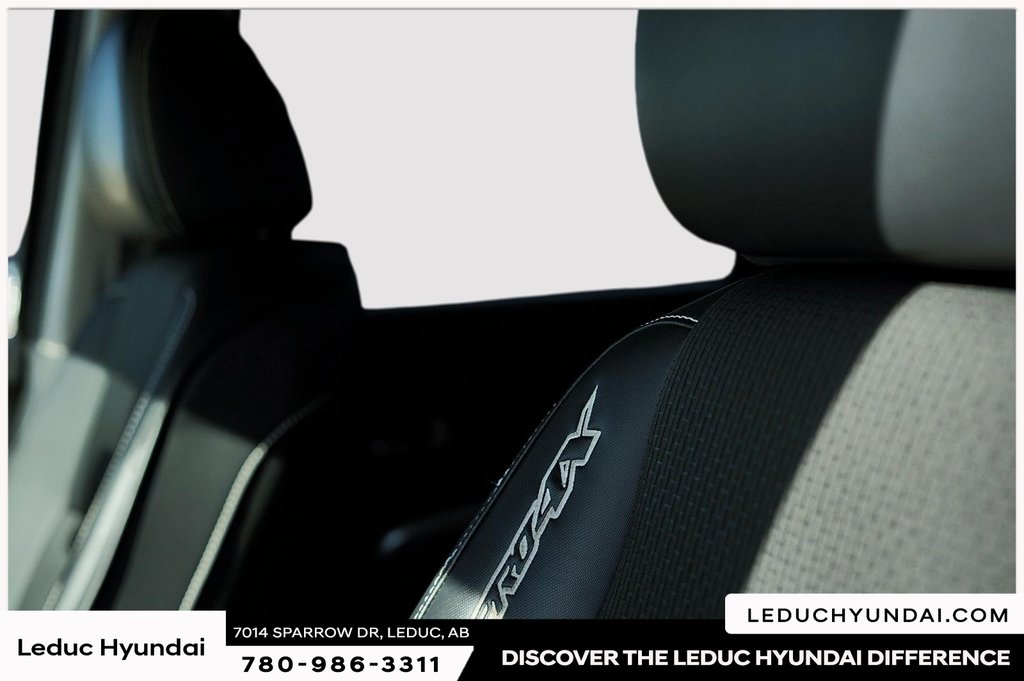 2017 Nissan Titan XD Platinum Reserve in Leduc, Alberta - 8 - w1024h768px