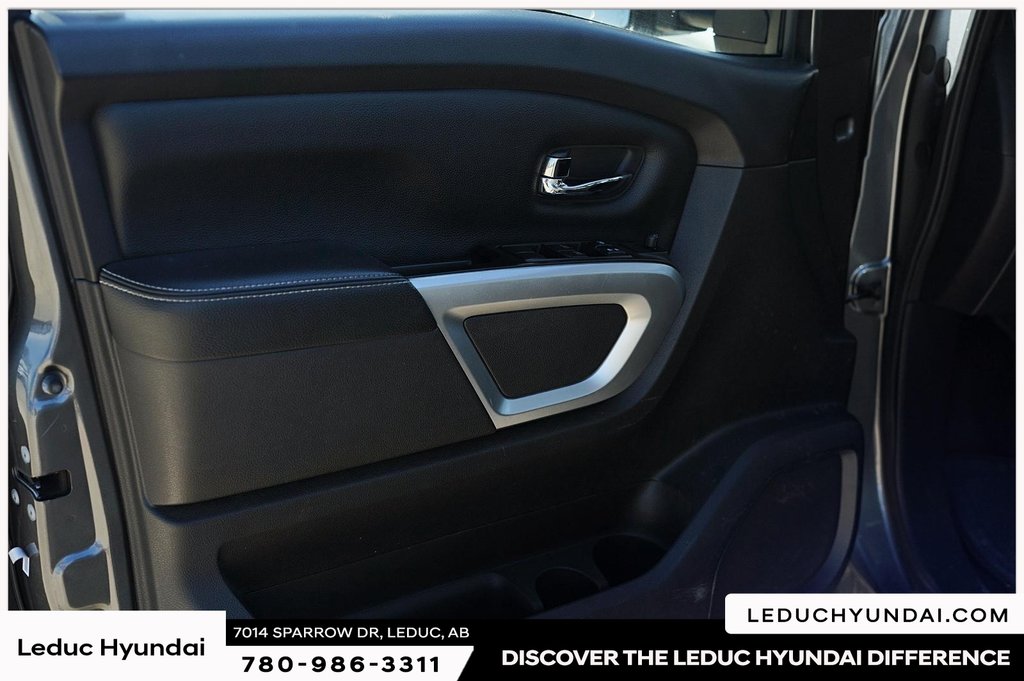 2017 Nissan Titan XD Platinum Reserve in Leduc, Alberta - 10 - w1024h768px