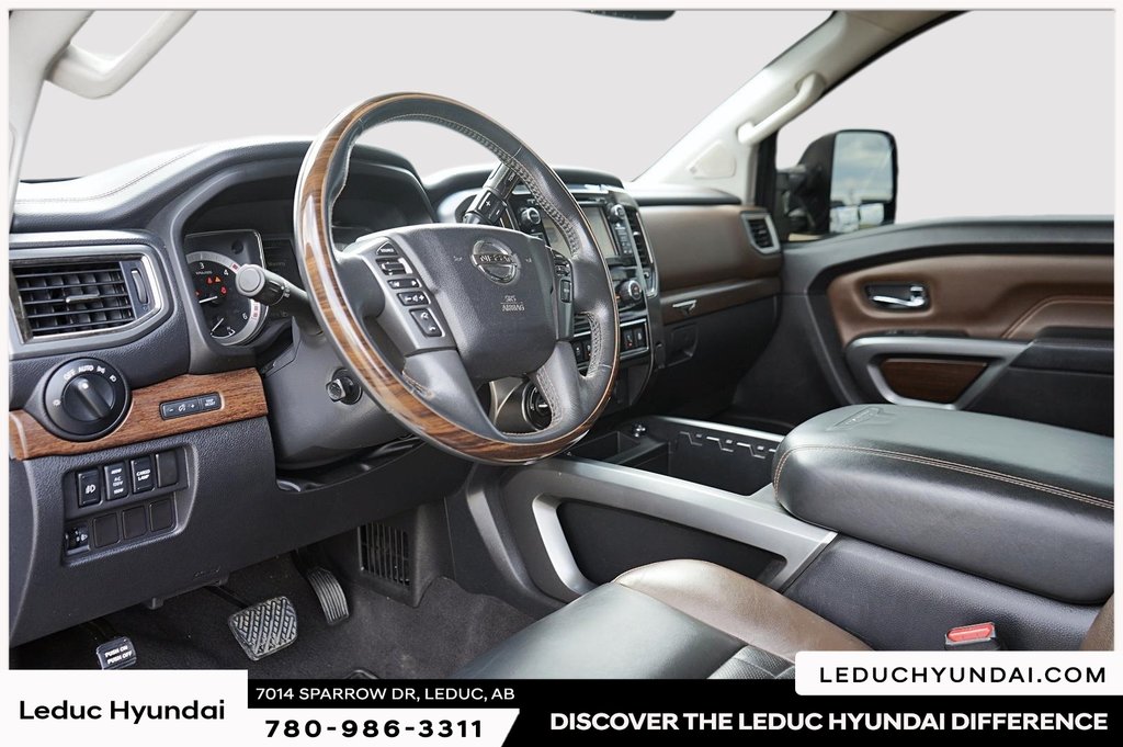 2017 Nissan Titan XD PRO-4X in Leduc, Alberta - 11 - w1024h768px