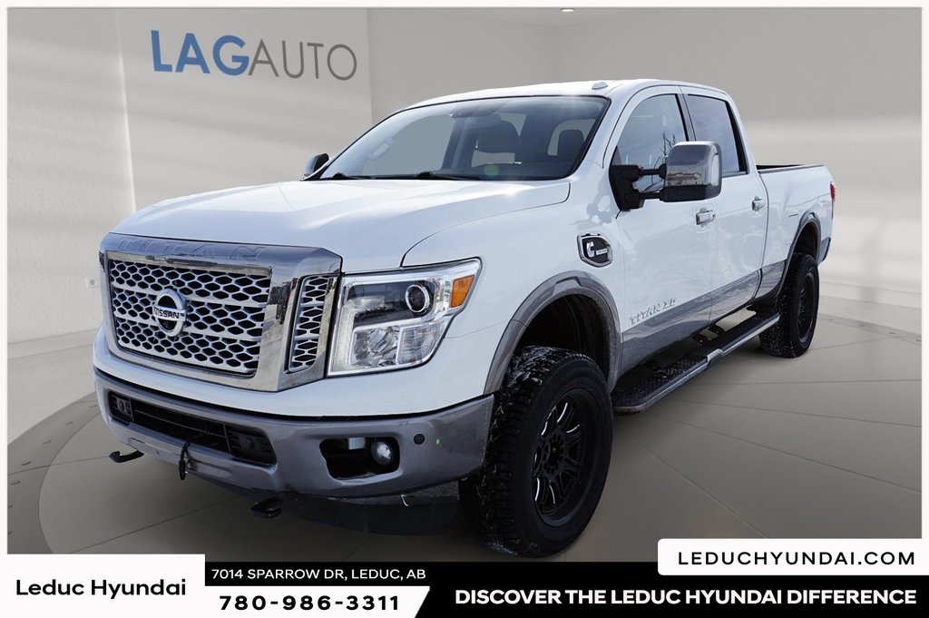 2019 Nissan Titan XD Platinum Reserve in Leduc, Alberta - 1 - w1024h768px