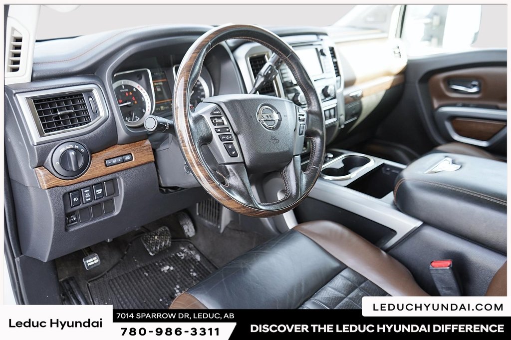 2019 Nissan Titan XD Platinum Reserve in Leduc, Alberta - 9 - w1024h768px