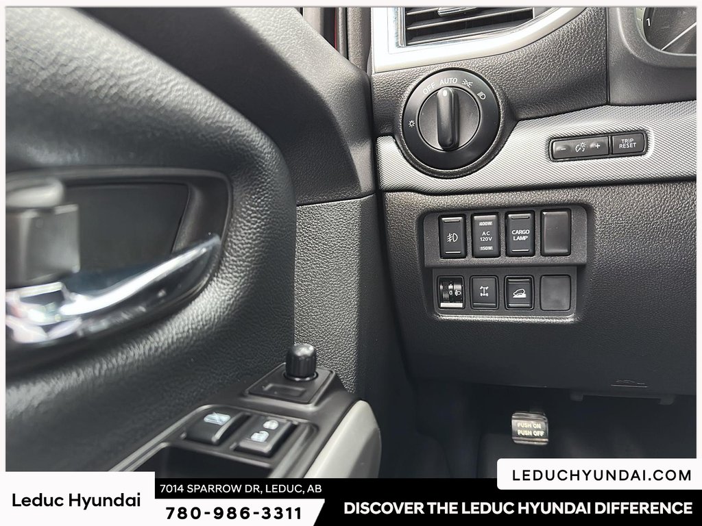 2019 Nissan Titan XD PRO-4X in Leduc, Alberta - 20 - w1024h768px