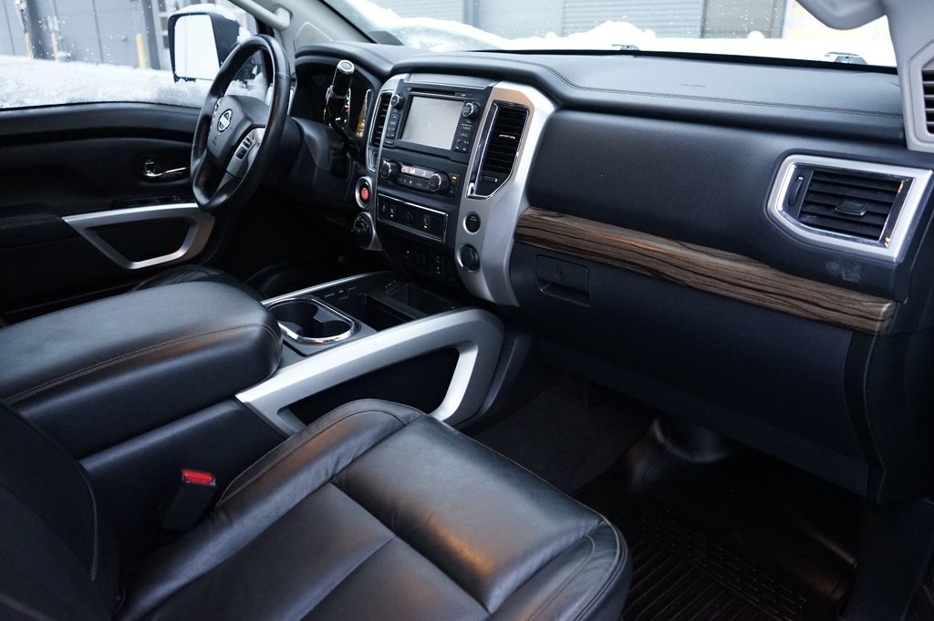 2017 Nissan Titan SV in Leduc, Alberta - 25 - w1024h768px