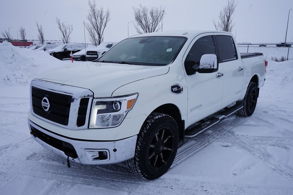 2017 Nissan Titan SV in Leduc, Alberta - 1 - w1024h768px