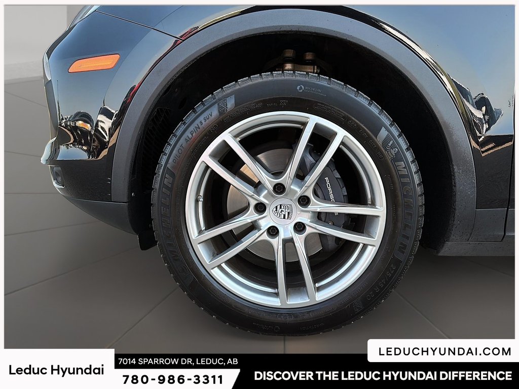 2019 Porsche Cayenne Base in Leduc, Alberta - 7 - w1024h768px