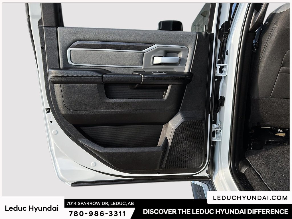 2023 Ram 2500 Big Horn in Leduc, Alberta - 12 - w1024h768px