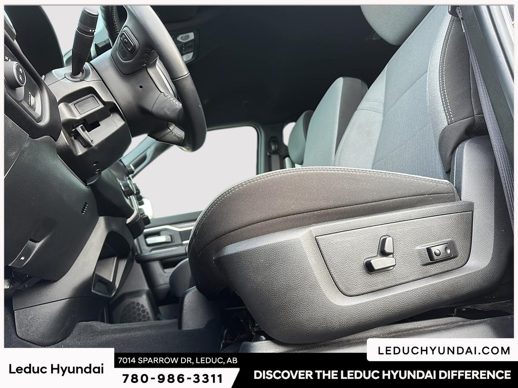 2024 Ram 3500 Big Horn in Leduc, Alberta - 9 - w1024h768px