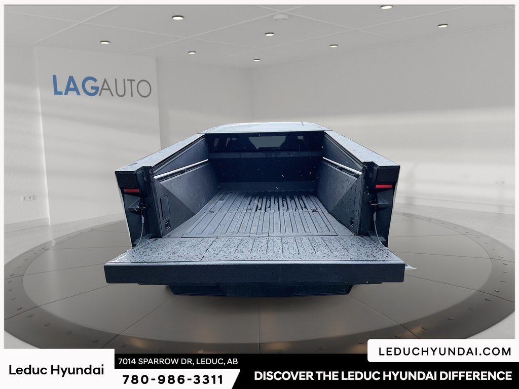 2024 Tesla Cybertruck Base in Leduc, Alberta - 20 - w1024h768px