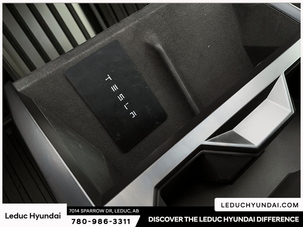2024 Tesla Cybertruck Base in Leduc, Alberta - 28 - w1024h768px