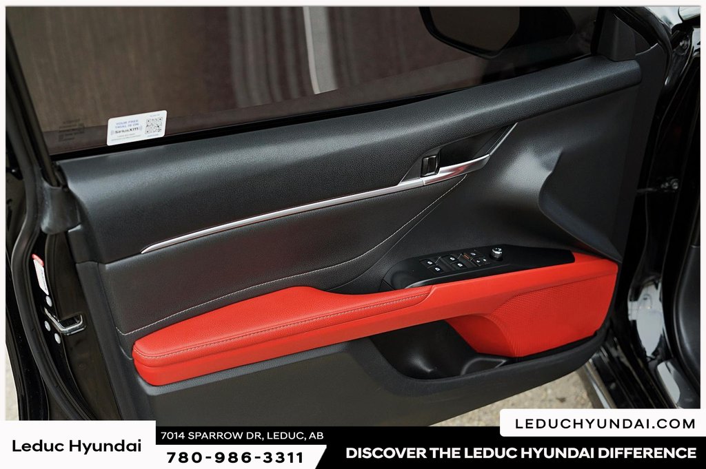 2018 Toyota Camry XSE in Leduc, Alberta - 10 - w1024h768px