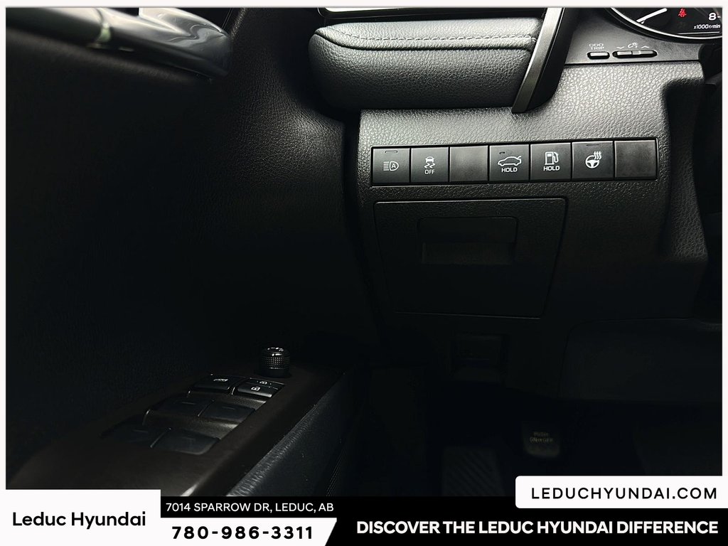 2022 Toyota Camry SE in Leduc, Alberta - 40 - w1024h768px