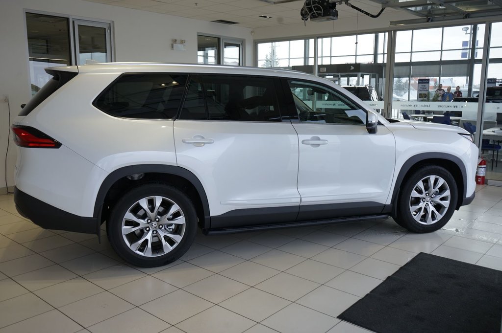 2024 Toyota Grand Highlander Limited in Leduc, Alberta - 8 - w1024h768px