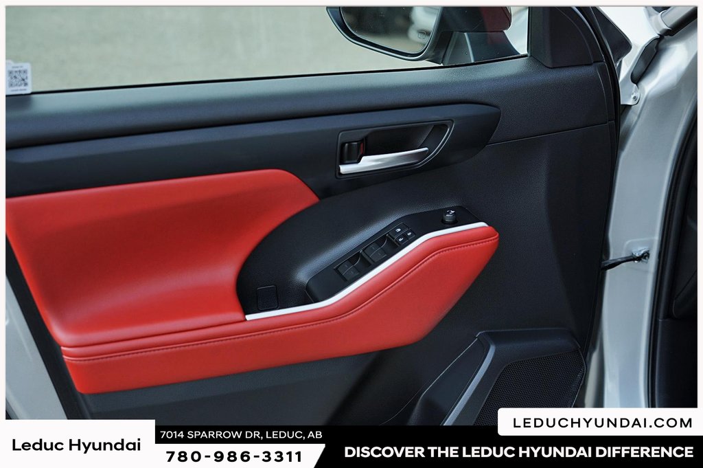 2021 Toyota Highlander XSE in Leduc, Alberta - 11 - w1024h768px