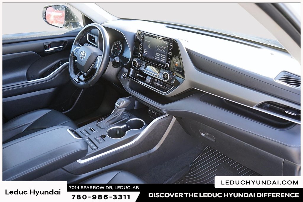 2021 Toyota Highlander XLE in Leduc, Alberta - 9 - w1024h768px