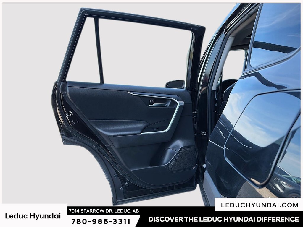 2021 Toyota RAV4 XLE in Leduc, Alberta - 14 - w1024h768px
