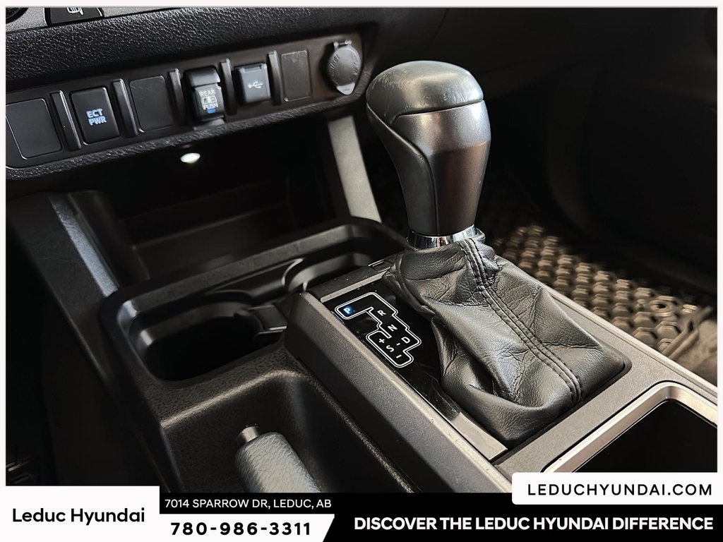 2022 Toyota Tacoma TRD Off Road in Leduc, Alberta - 16 - w1024h768px