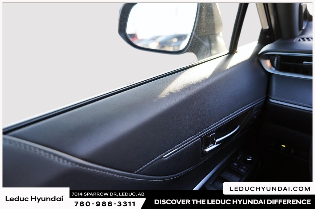 2021 Toyota Venza XLE in Leduc, Alberta - 13 - w1024h768px