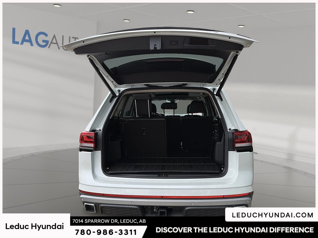 2026 Volkswagen Atlas 2.0T Peak Edition in Leduc, Alberta - 6 - w1024h768px