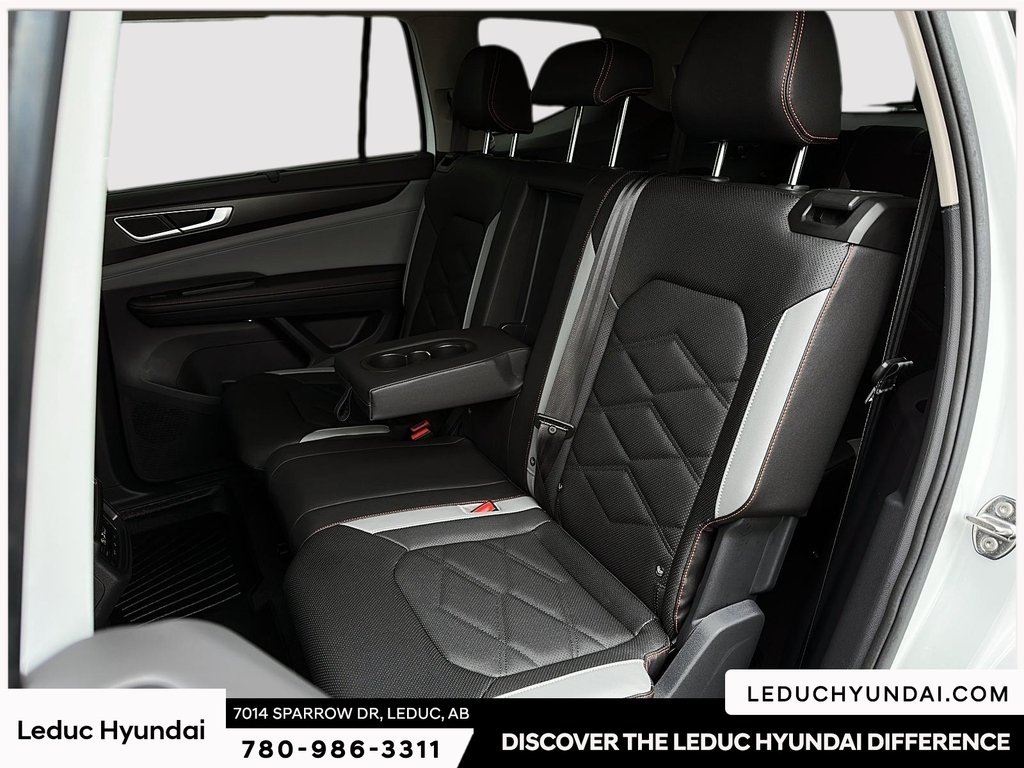 2026 Volkswagen Atlas 2.0T Peak Edition in Leduc, Alberta - 10 - w1024h768px