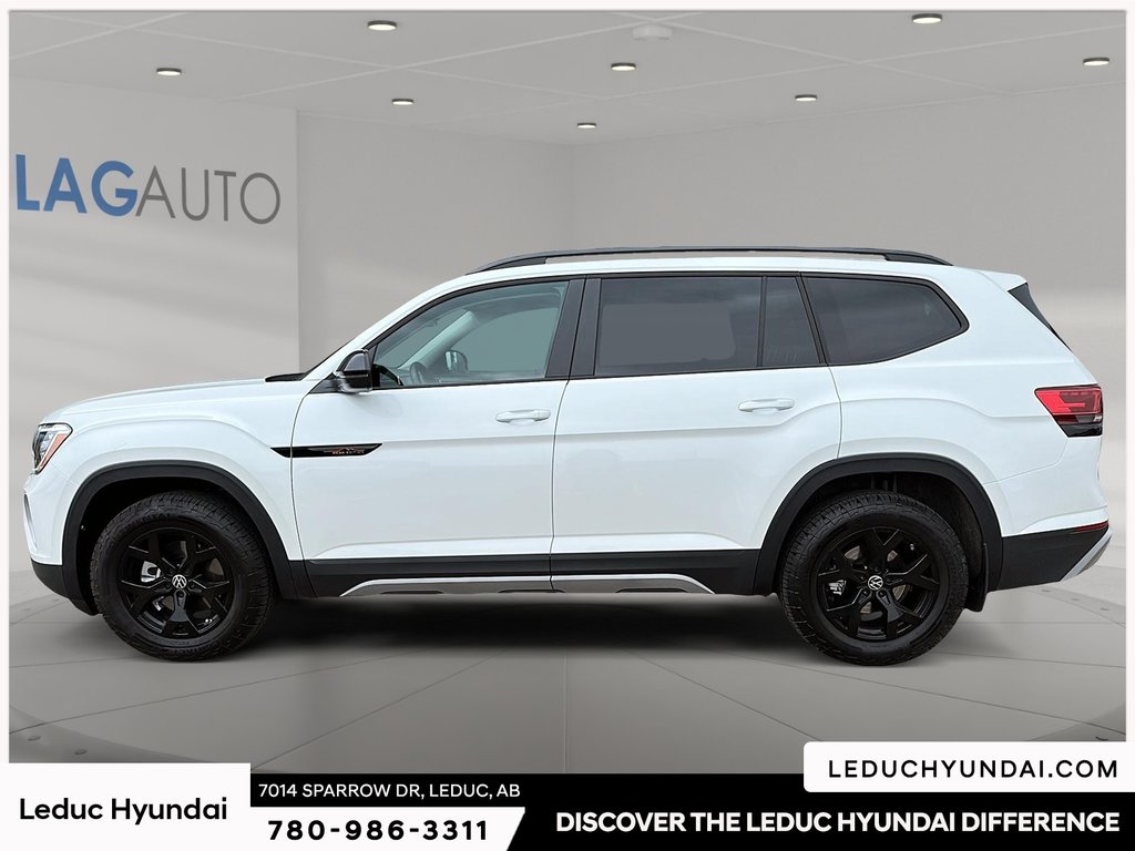 2026 Volkswagen Atlas 2.0T Peak Edition in Leduc, Alberta - 5 - w1024h768px