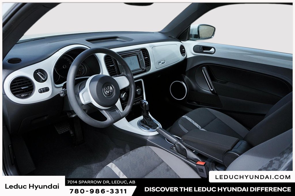 2018 Volkswagen Beetle in Leduc, Alberta - 13 - w1024h768px