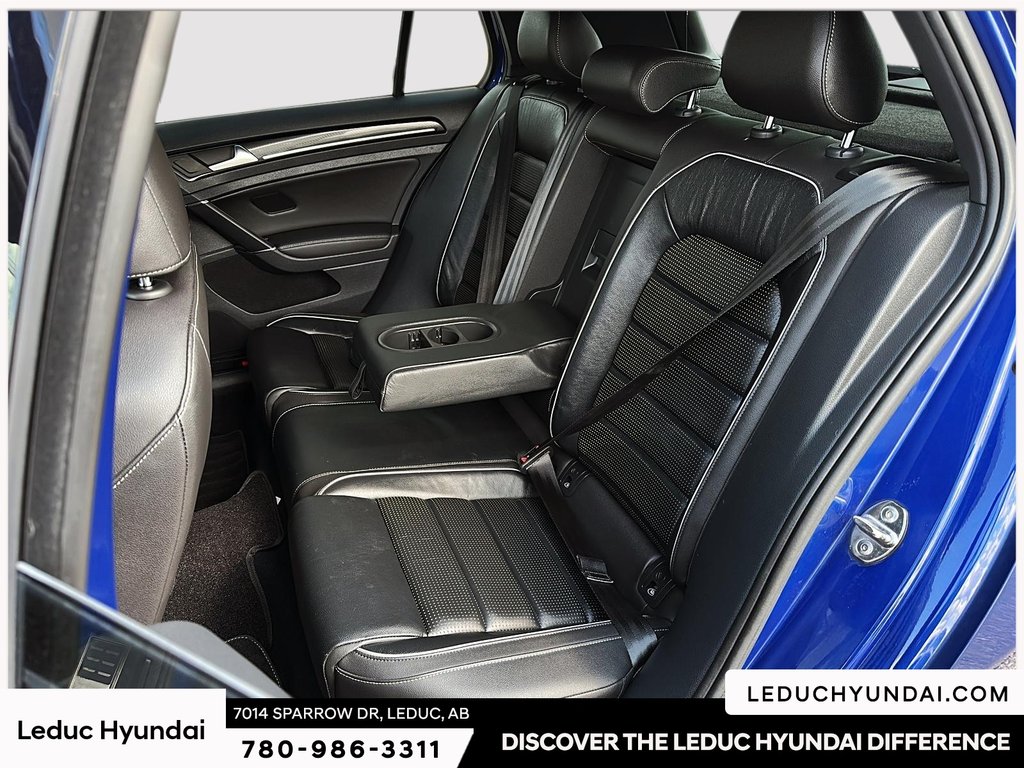 2018 Volkswagen Golf R 2.0 TSI in Leduc, Alberta - 10 - w1024h768px