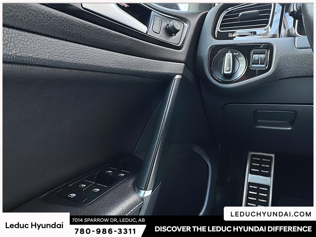 2018 Volkswagen Golf R 2.0 TSI in Leduc, Alberta - 21 - w1024h768px