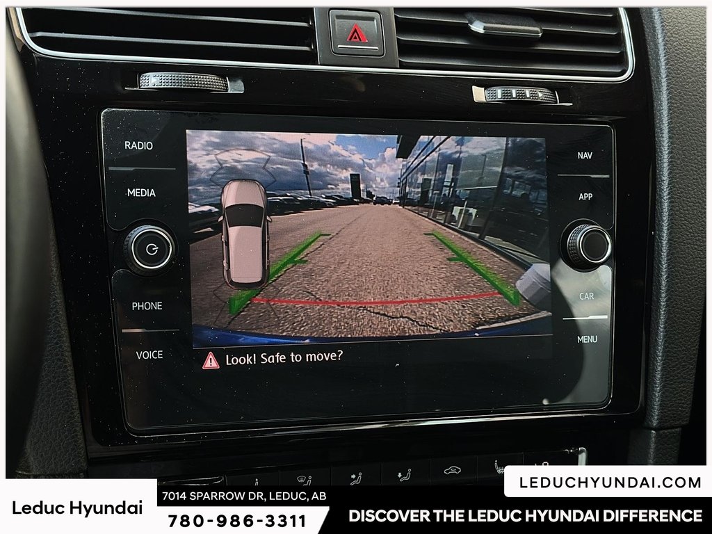 2018 Volkswagen Golf R 2.0 TSI in Leduc, Alberta - 23 - w1024h768px