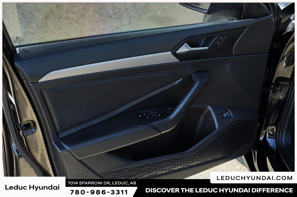 2019 Volkswagen Jetta Comfortline in Leduc, Alberta - 11 - w1024h768px