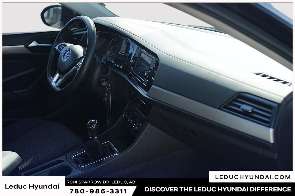 2019 Volkswagen Jetta Comfortline in Leduc, Alberta - 10 - w1024h768px