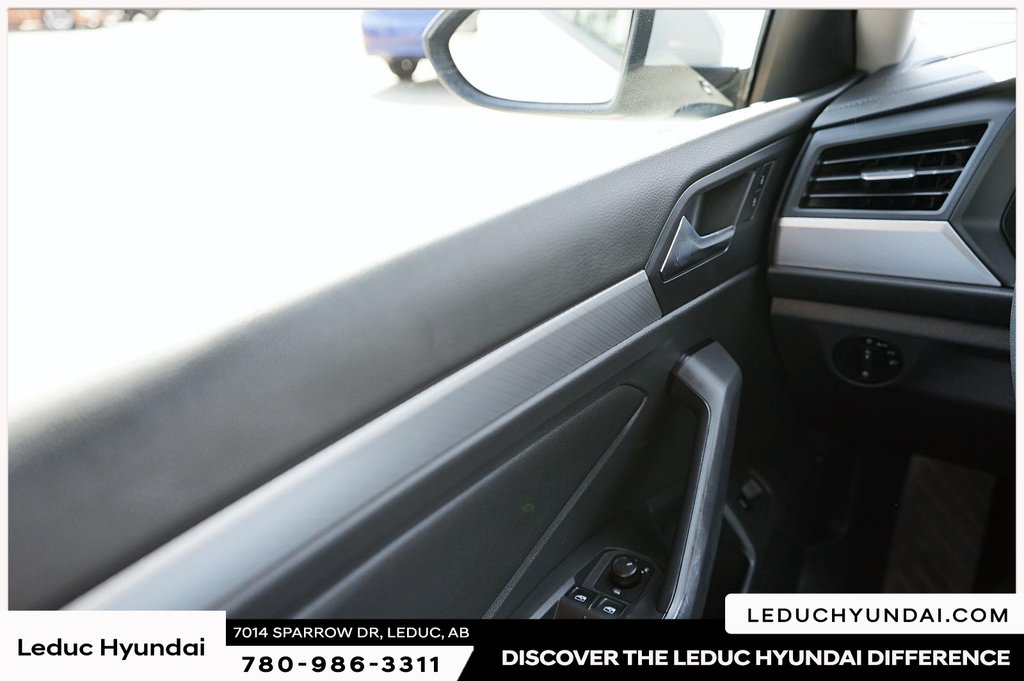 2019 Volkswagen Jetta Comfortline in Leduc, Alberta - 16 - w1024h768px