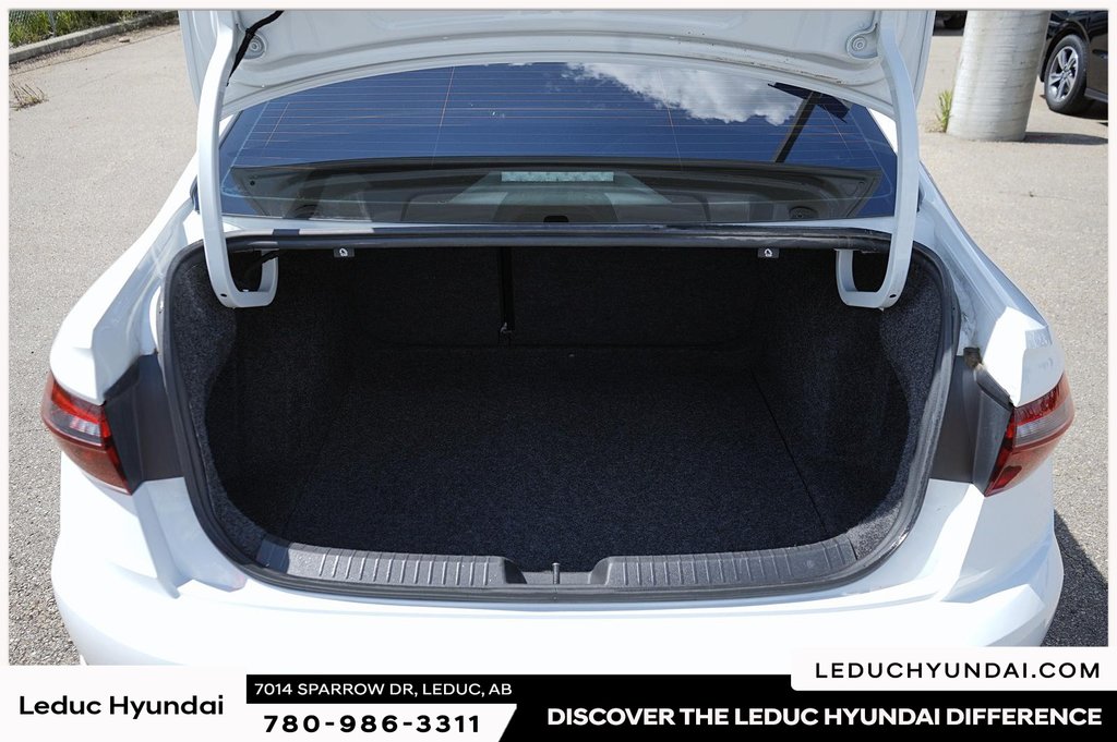 2021 Volkswagen Jetta Highline in Leduc, Alberta - 8 - w1024h768px