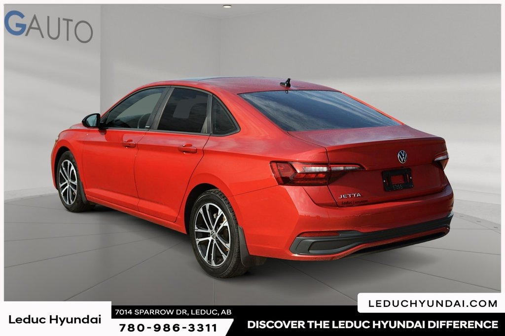 2024 Volkswagen Jetta Comfortline in Leduc, Alberta - 4 - w1024h768px