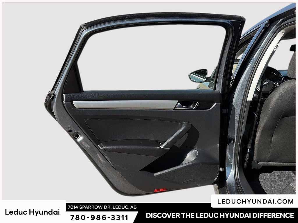 2020 Volkswagen Passat Comfortline in Leduc, Alberta - 12 - w1024h768px