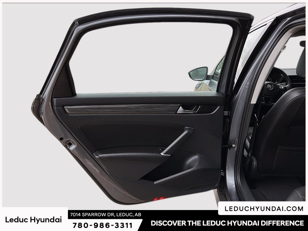 2021 Volkswagen Passat Highline in Leduc, Alberta - 14 - w1024h768px