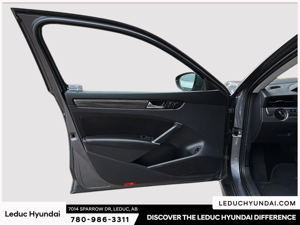 2021 Volkswagen Passat Highline in Leduc, Alberta - 13 - w1024h768px