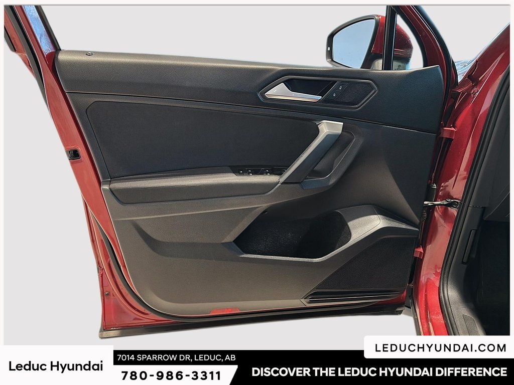 2019 Volkswagen Tiguan Trendline in Leduc, Alberta - 12 - w1024h768px