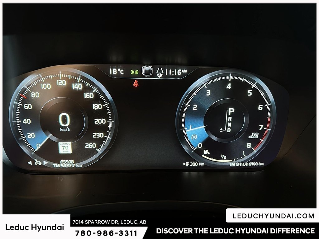 2020 Volvo XC60 T6 Momentum in Leduc, Alberta - 16 - w1024h768px