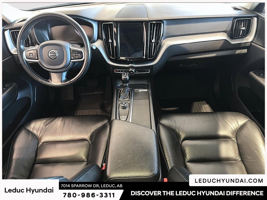 2020 Volvo XC60 T6 Momentum in Leduc, Alberta - 9 - w1024h768px
