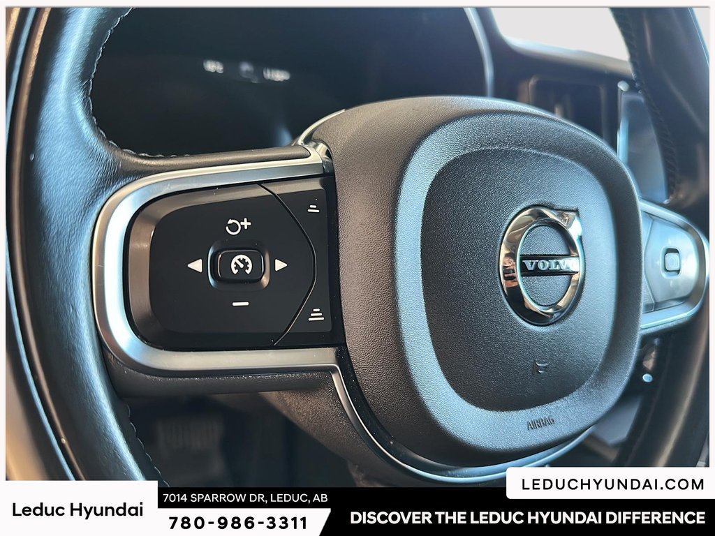 2020 Volvo XC60 T6 Momentum in Leduc, Alberta - 13 - w1024h768px