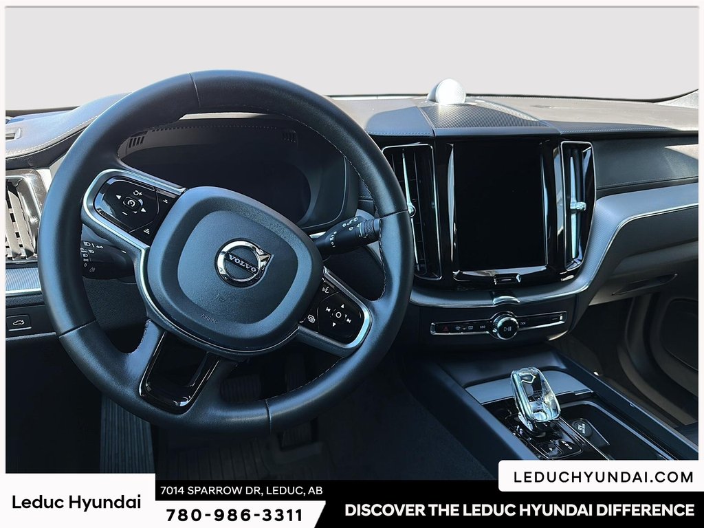 2023 Volvo XC60 B6 Ultimate Dark Theme in Leduc, Alberta - 15 - w1024h768px