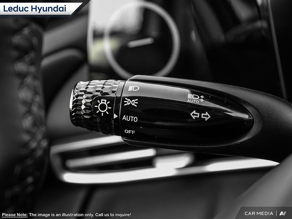 2025 Hyundai Elantra Luxury in Leduc, Alberta - 25 - w1024h768px