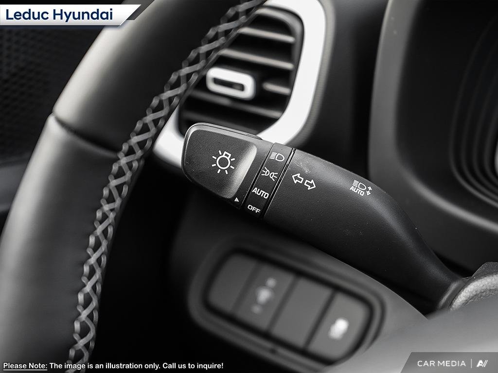 2025 Hyundai Venue Ultimate in Leduc, Alberta - 24 - w1024h768px