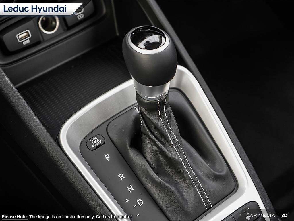 2025 Hyundai Venue Essential in Leduc, Alberta - 17 - w1024h768px