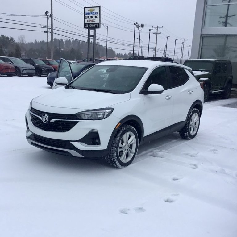 Buick Encore GX  2023 à Mont-Tremblant, Québec - 1 - w1024h768px